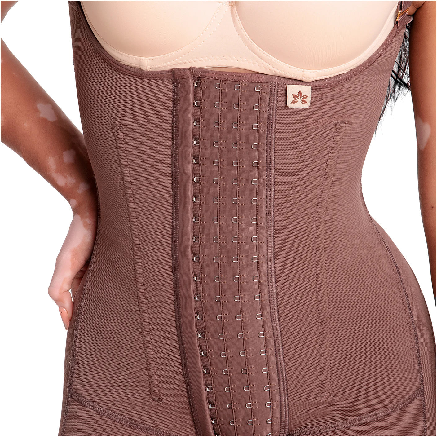 HIGH-COMPRESSION SHAPEWEAR - TUMMY TUCKS