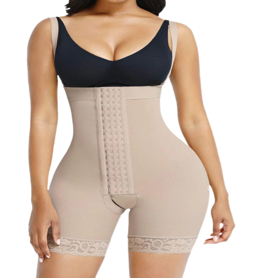 FULL BODY SHAPER GIRDLE WITH HOOKS FOR BUTT LIFTING AND TUMMY CONTROL